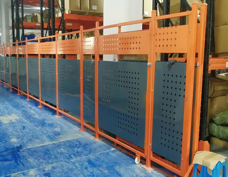 Racks de materiais para oficinas industriais